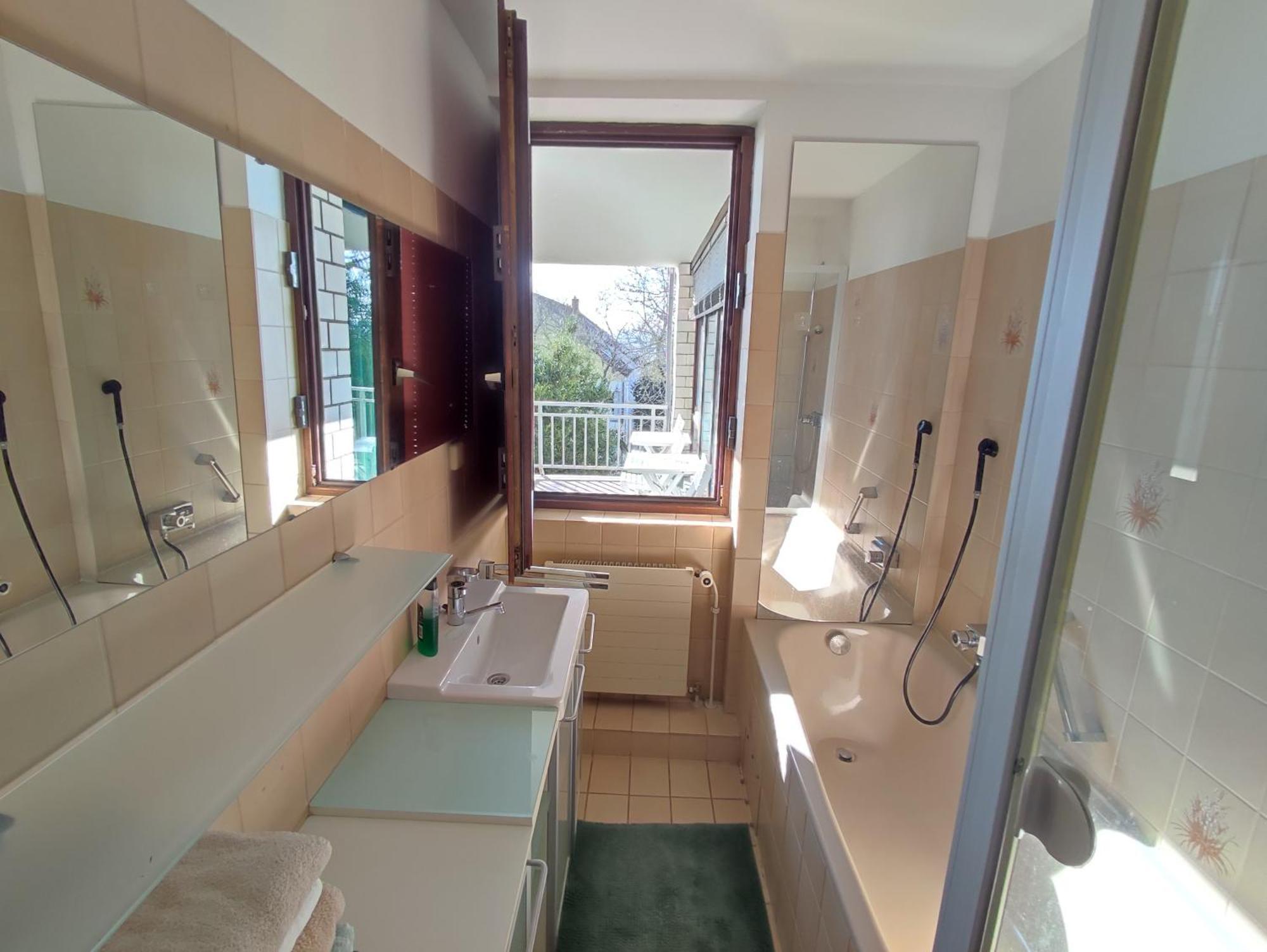 Workation Nature View Mit Balkon, Indoor Pool, Kueche Tiefgarage Auf Anfrage Wiesbaden Exterior foto